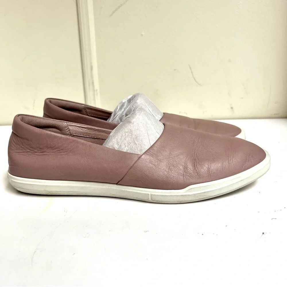 Ecco Women's Mauve Simpil Loafers classic minimalist preppy casual leather 10 40